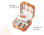 31MADISON WESTSIDE Pumpkin Jewellery Travel Case