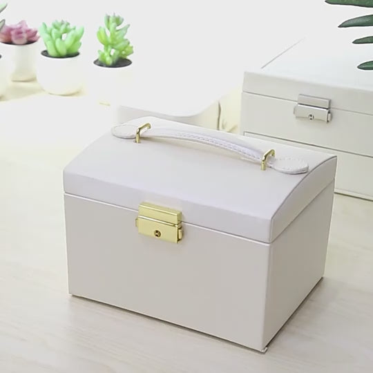 31MADISON DOWNTOWN Pearl White 2 Drawer Jewellery Case